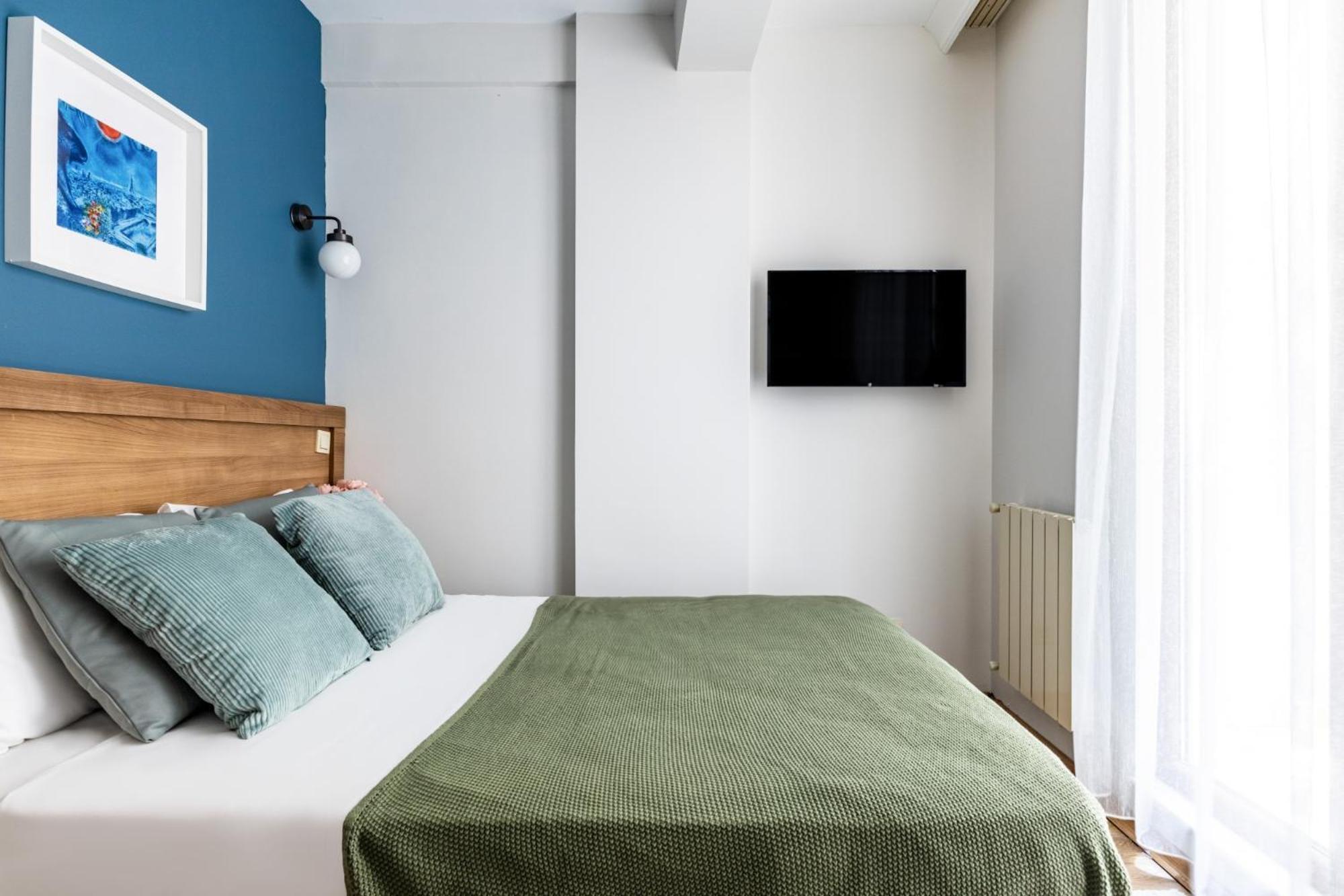 Apartament Flat W Backyard 10 Min To Taksim And Citys Mall Istanbul